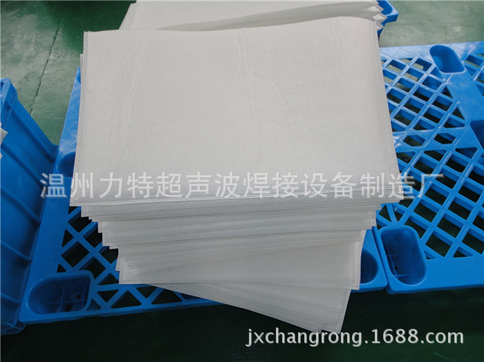 PE non-woven fabric welding machine, PA66 nylon plastic welding machine, ultrasonic PP water tank welding machine PE non-woven fabric welding machine, PA66 nylon plastic welding machine, ultrasonic PP water tank welding machine