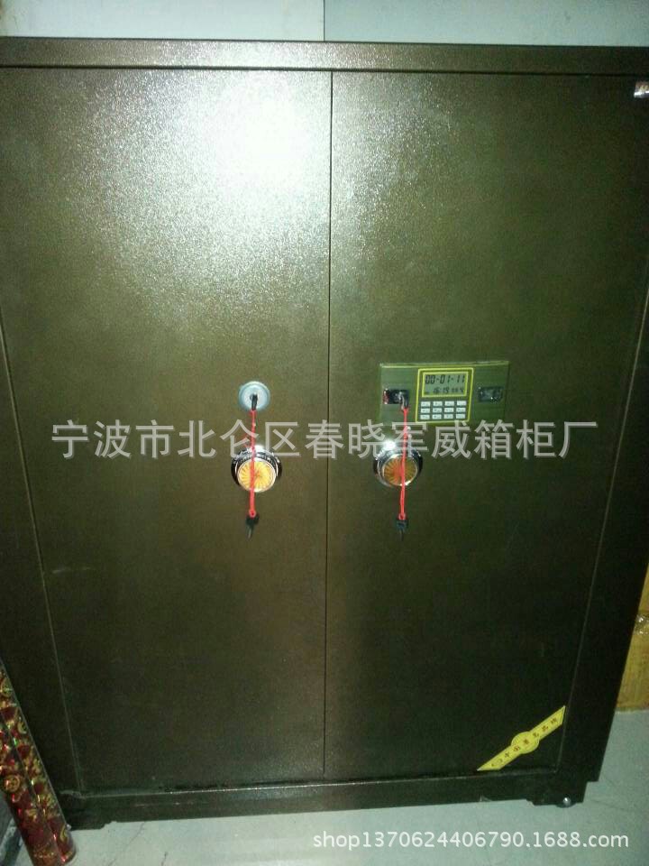 加大珠寶櫃