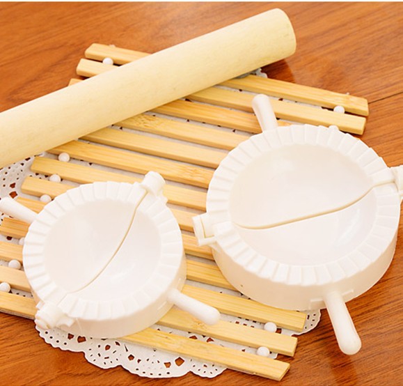 厂家直销 两元店热销 批发优质8cm带福字包饺子器 饺子模 饺子夹|ms