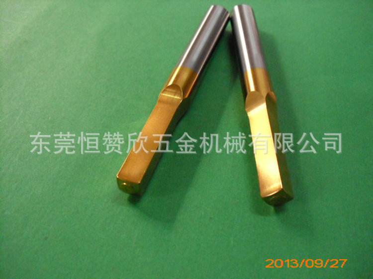 四角鎖心沖棒
