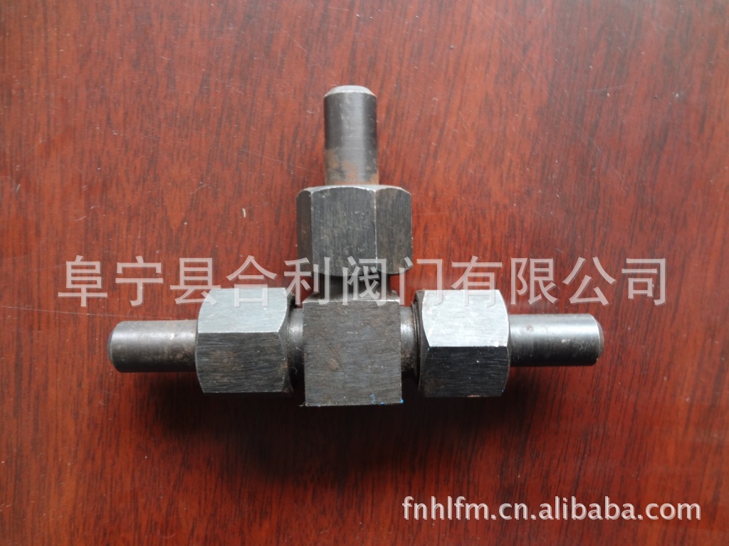 供应不锈钢三通焊接式高压接头 转换接头