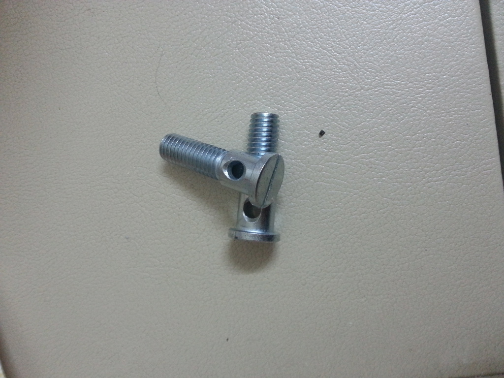 六角法兰螺丝，空心螺丝，油管螺丝