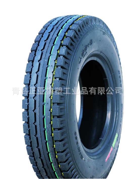 生产摩托车轮胎、摩托车真空胎，摩托车内胎