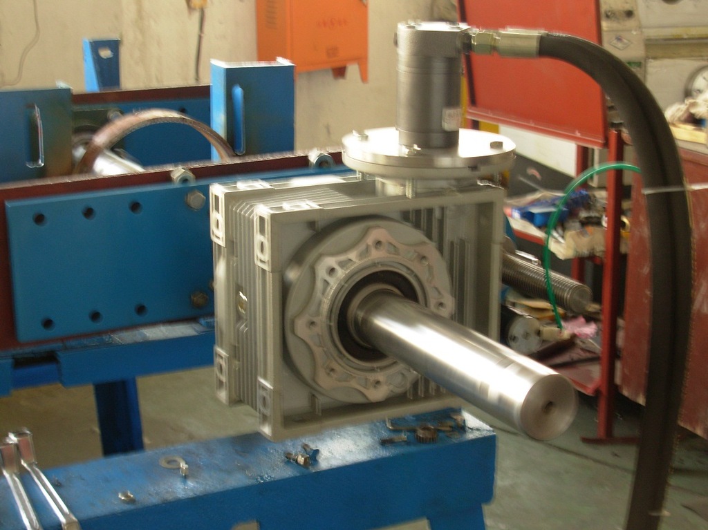 便携式镗孔机安庆同博镗孔机厂家销售