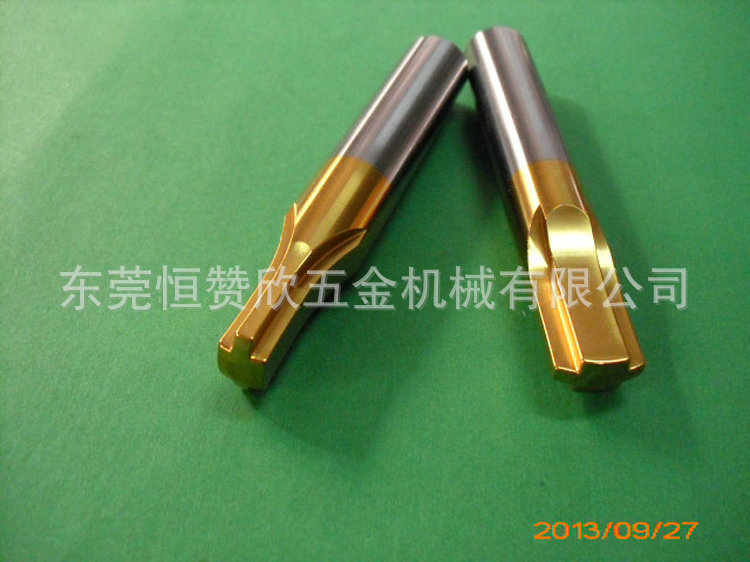 鎖心鍍鈦沖棒