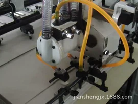 塑料制袋机;制袋机;纸成型机械