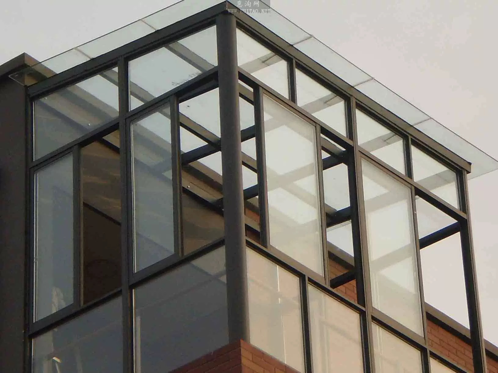 Солнечная комната, перегородка, сторожка, мобильный туалет