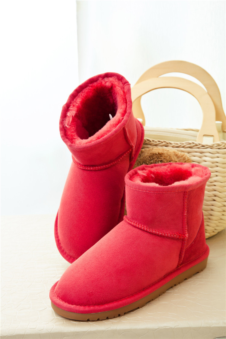 1050113631_1793995830