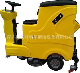 工厂洗地车驾驶式洗地机价格节水静音全自动