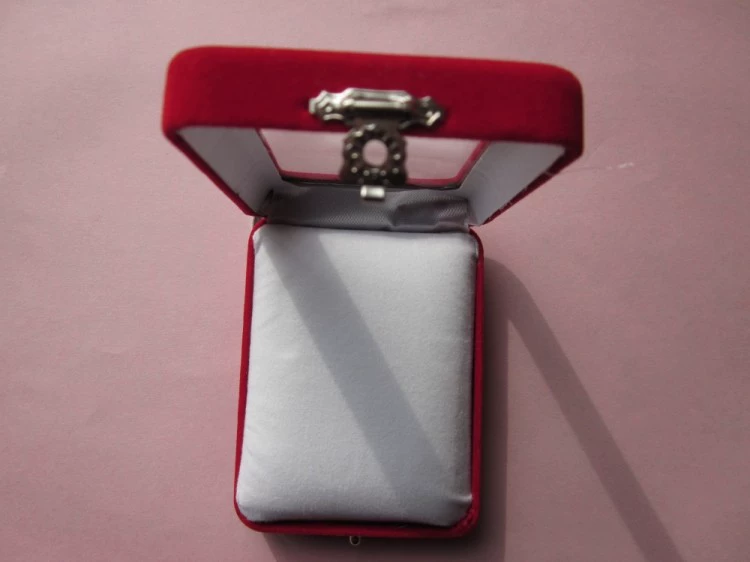 Yu Pei фланелевая шкатулка для ювелирных изделий окно упаковка коробка подарок кулон нефрит коробка для хранения оптом