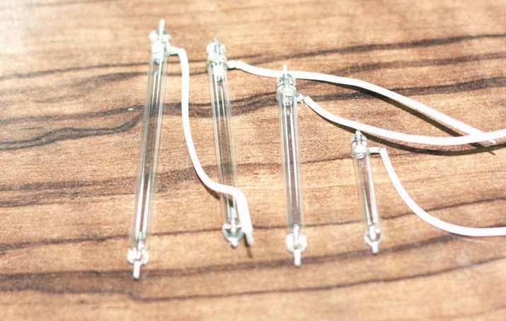 批量出库存直型闪光灯管 .频闪闪光灯管