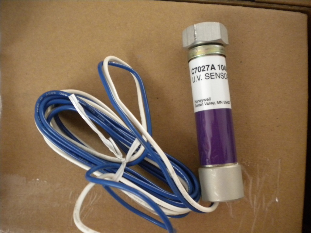 Honeywell/霍尼韦尔R4343E1014 燃烧控制 控制开关 燃烧机控制器-阿里巴巴