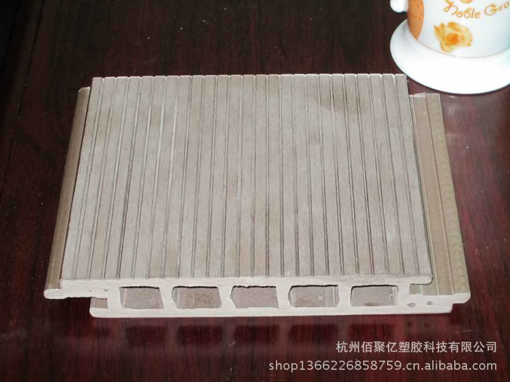 供应家装新型材料木塑板材，生态木，绿可木 木塑板