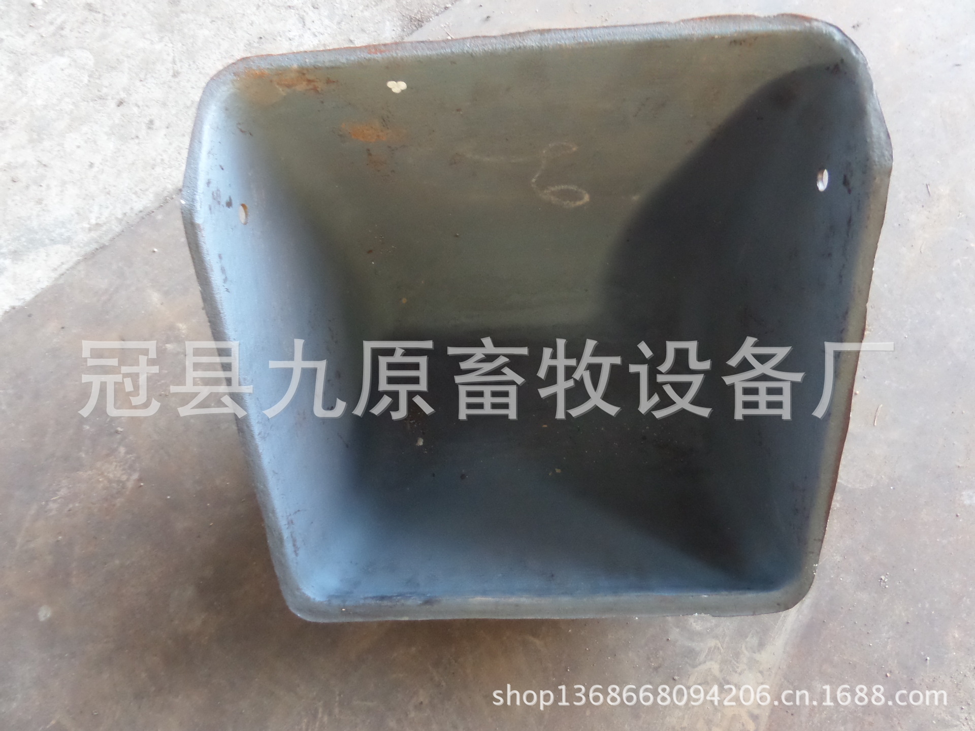 Manufacturers supply Sow Obstetric table parts cast iron Sow Food trough Large favorably Customizable