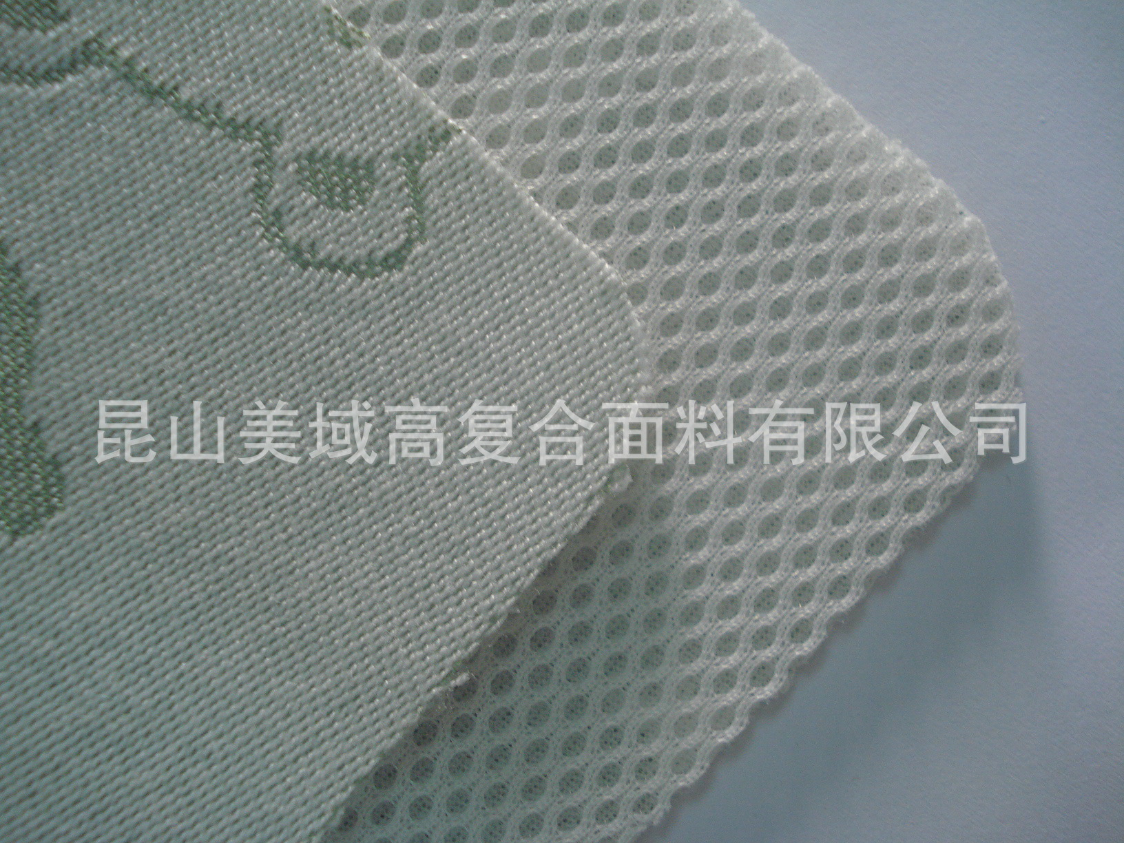 竹纖維提花佈+3D網佈對比