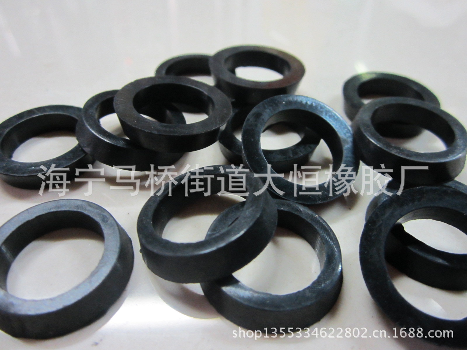 防水垫圈螺丝密封圈黑色垫片白色垫片橡胶O型密封圈黑色防 水圈