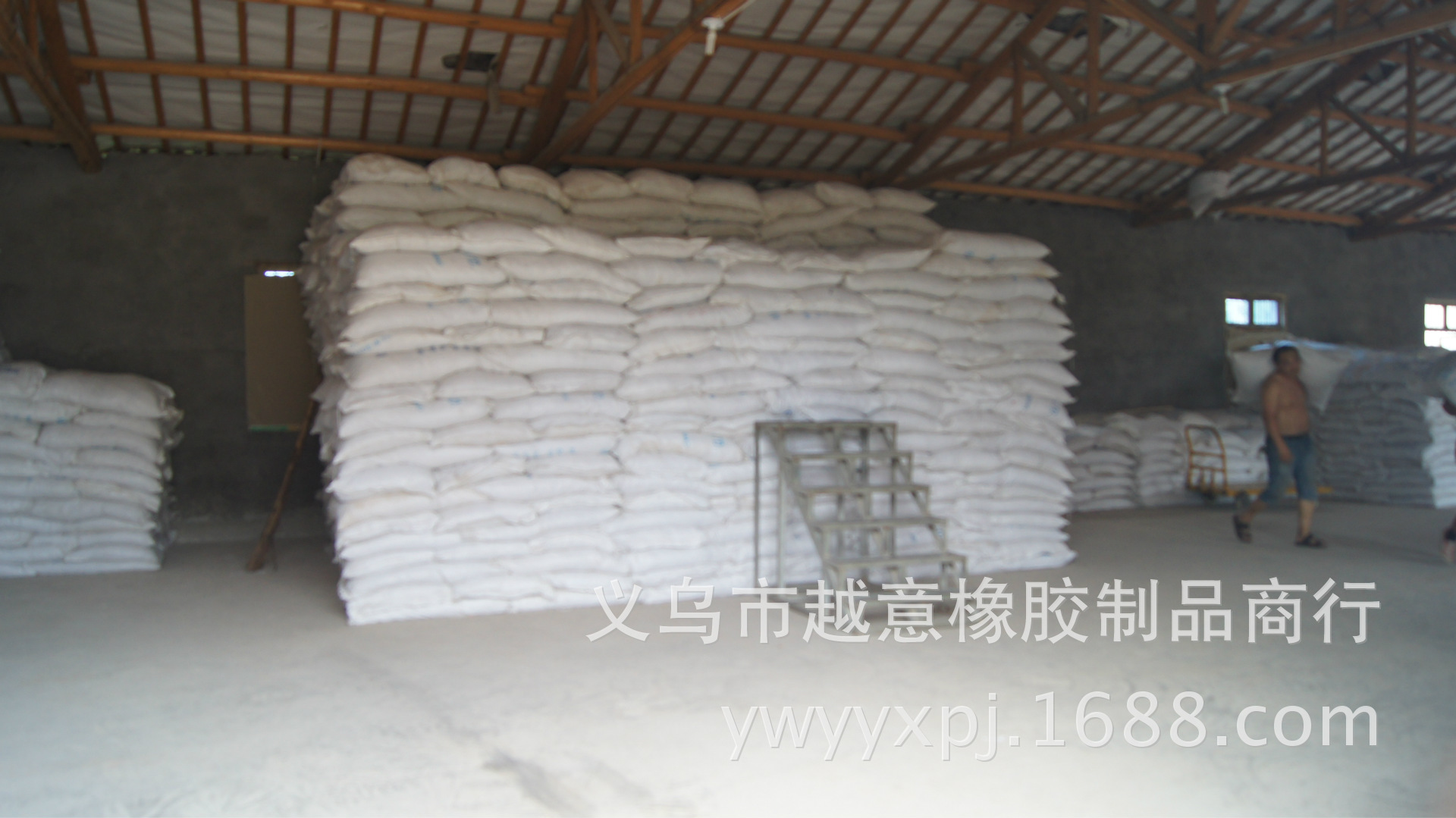 DSC04641皮筋仓库2