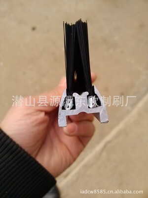 专业生产-扶梯安全毛刷|自动扶梯条刷量多从优