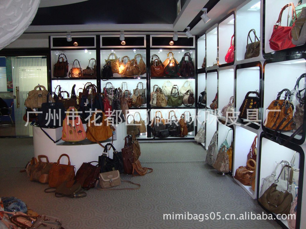 425499061_1835497192