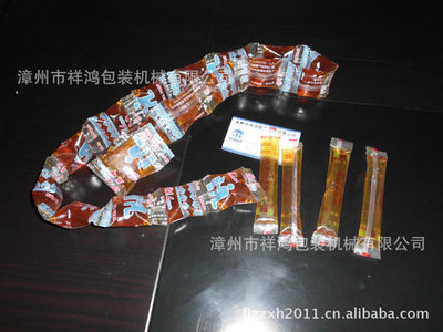 砂浆包装机,成品长条状四方状可选,重量可调20-30ml,砂浆包装机|ru