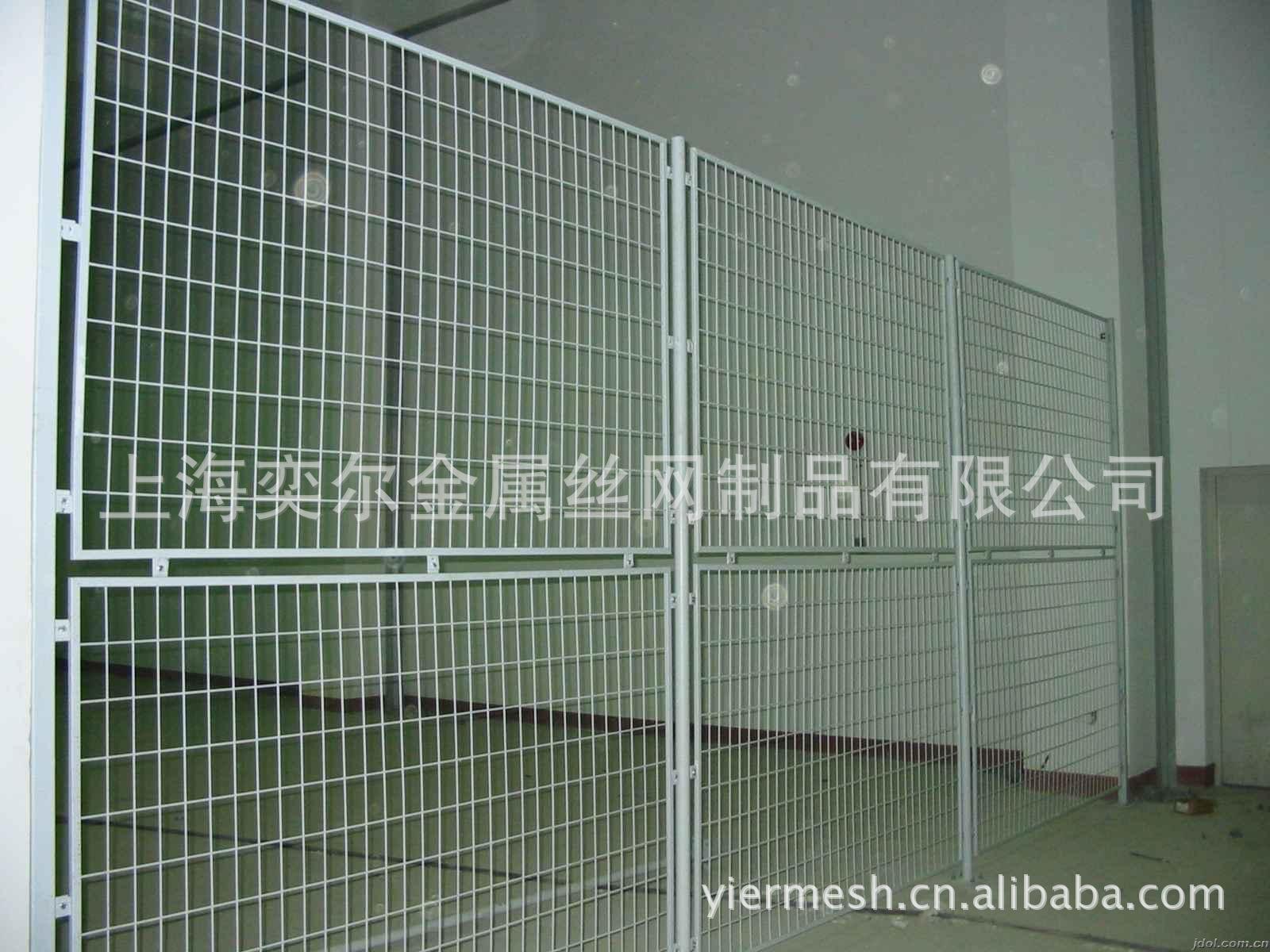 厂家直销绿色养鸡养殖网户外铁丝网平纹编织铁丝围栏网质优价廉