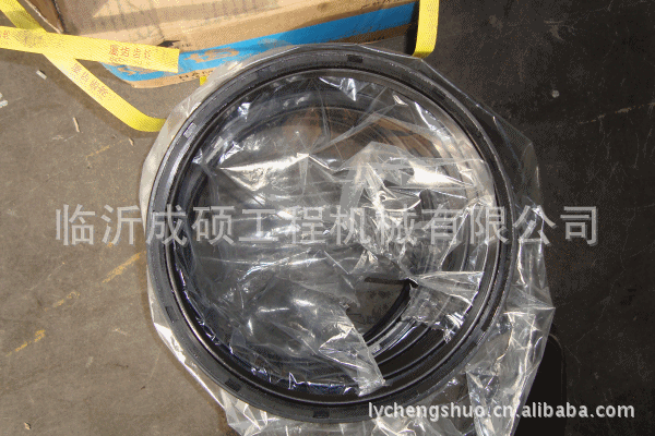 临工压路机配件专用骨架油封HW4102200-03-100