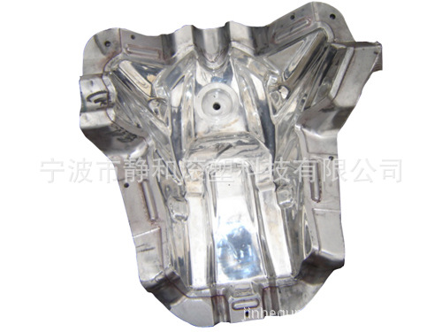 供应柴油机水箱、柴油箱 滚塑水箱 滚塑模具 订购油箱类滚塑产品
