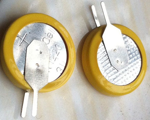 CR1220 立式焊脚 3V 纽扣电池 焊脚电池 CR1220焊脚电池