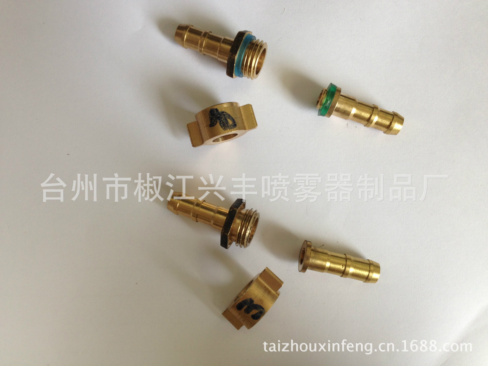 JTT-17 铜胶管组件 pvc 胶管对接接头  喷雾器配件 直径 8mm斜口