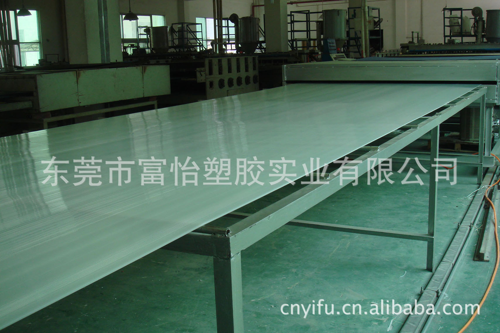 供应甘南藏族自治州畜牧养殖大棚PE万通板 甘南州PE阳光板