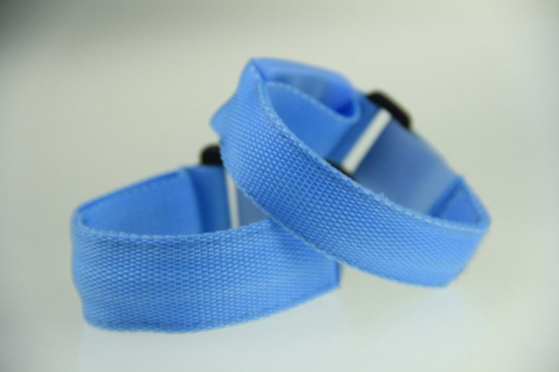 LED发光手腕带大号和小号6个色现货供应 (5)