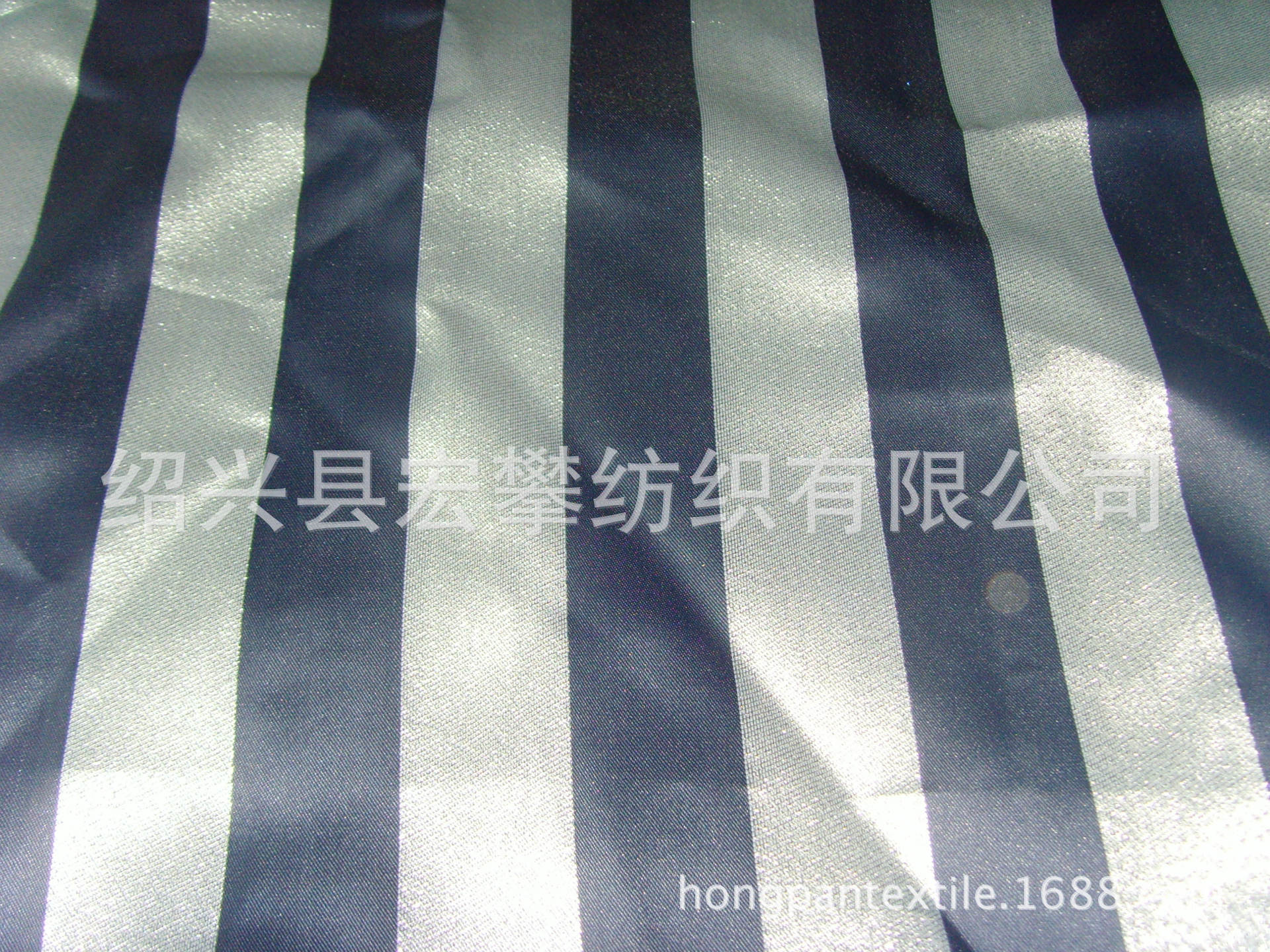 色织银丝条子大提花面料