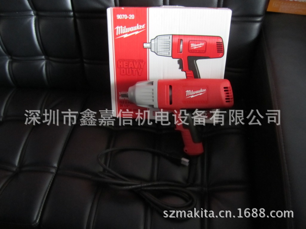 现货批发美国milwaukee米沃奇110V 1/2电动扳手9070-20