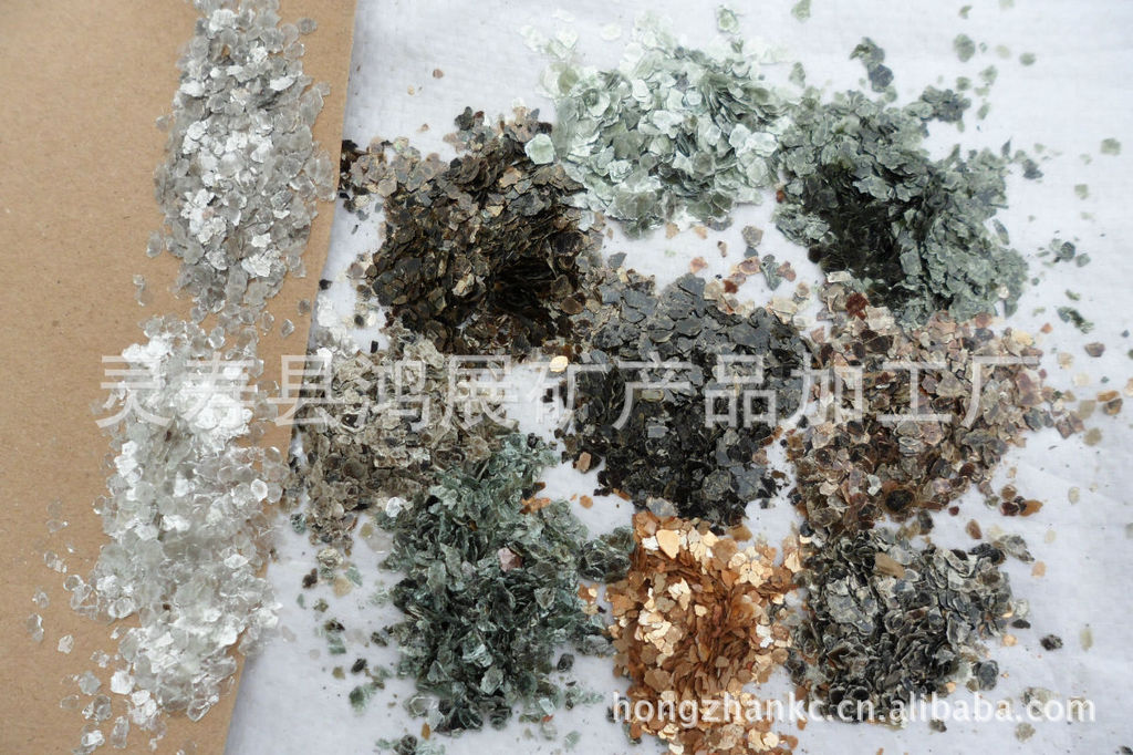 生产加工供应雪花白岩片，雪白岩片白色银白色