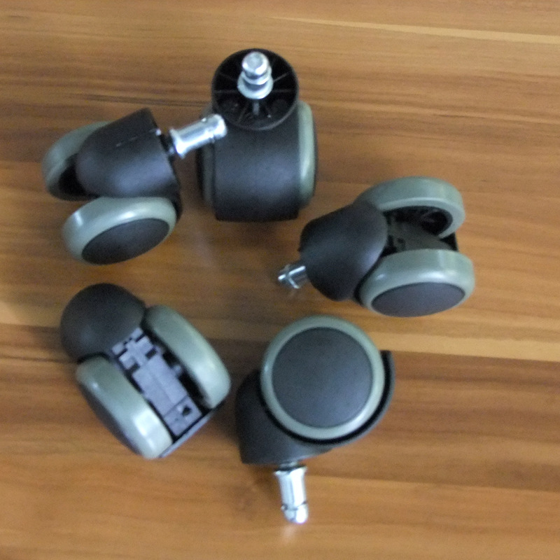 转椅脚轮插式黑灰色万向轮PU轮子地板轮5只轮彩色轮椅盟包邮滚轮