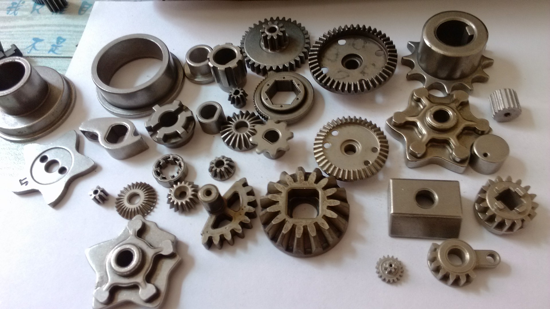 荐 模型玩具飞机赛车粉末冶金高速齿轮