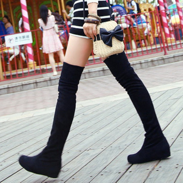 Spring and autumn leopard print knee high boots， elastic velvet high boots， flat bottomed Cavalier boots， large single b