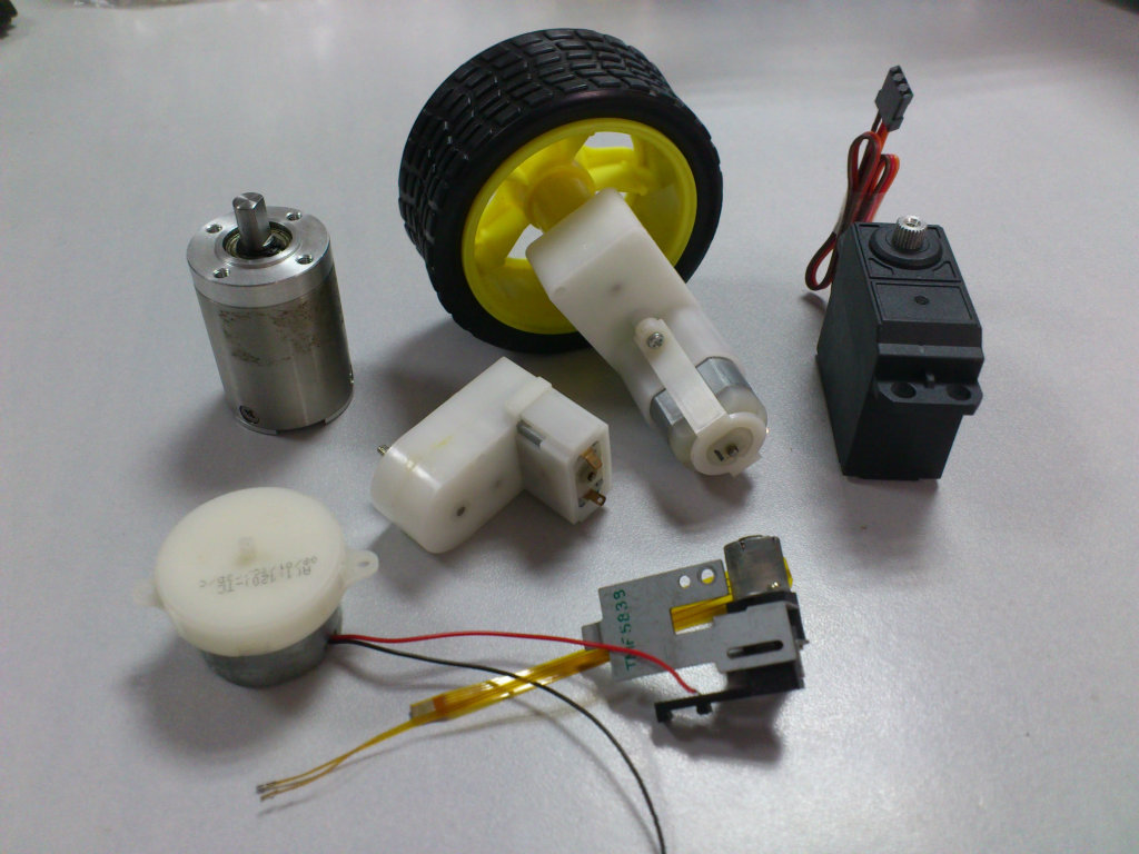 厂家供应GM12x10减速齿轮箱      减速电机  电机齿轮箱 齿轮加工