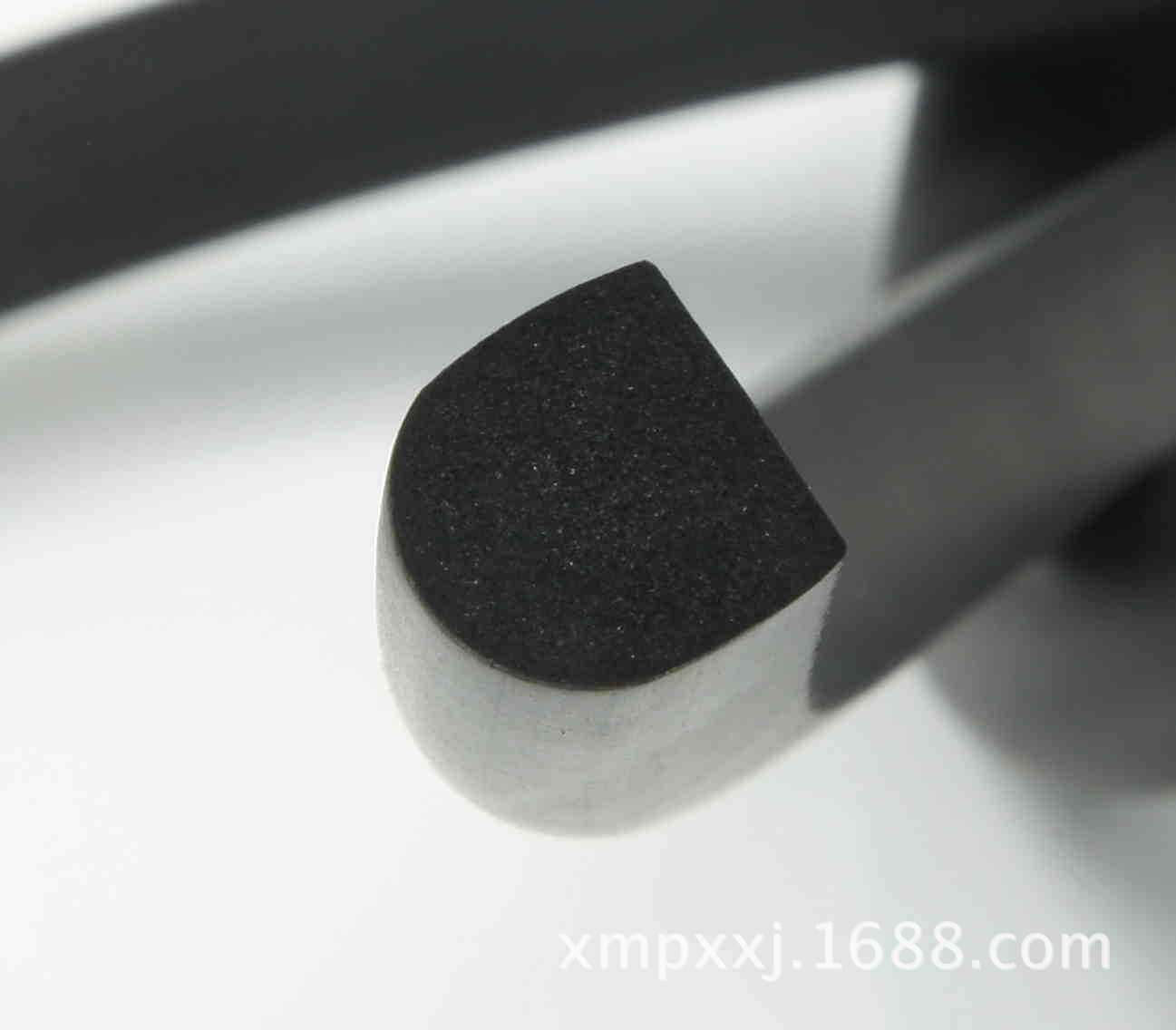 供应高品质 EPDM三元乙丙橡胶发泡 对接密封条|ms