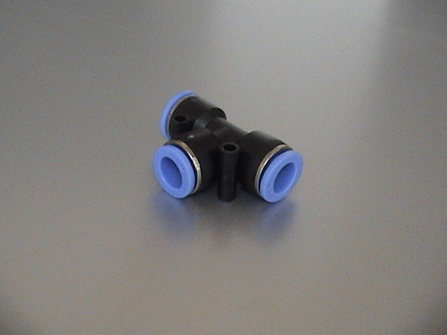 供应三通变径快插接头EPG6-4