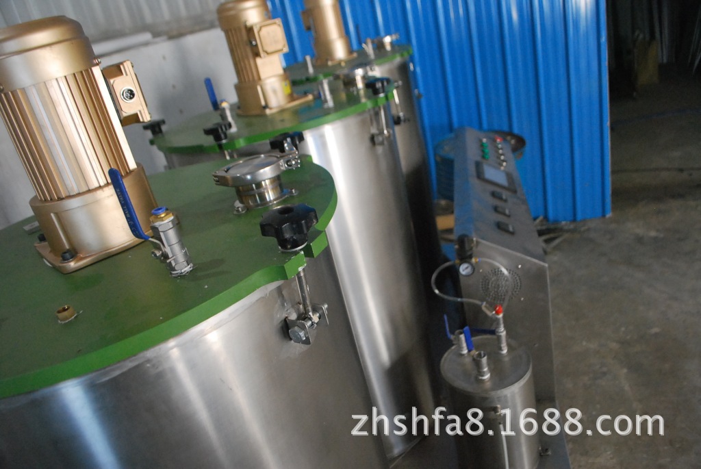 厂家供应聚氨酯设备