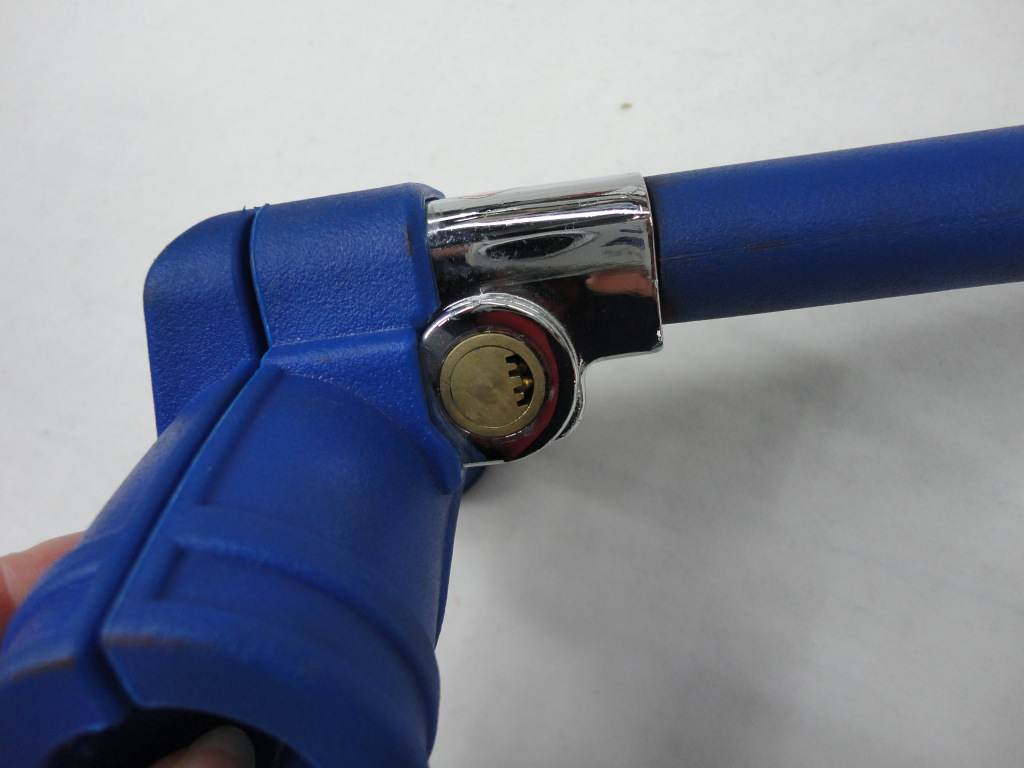 Factory direct car anti-theft lock car front car lock steering wheel lock T-type car steering wheel lock wholesale