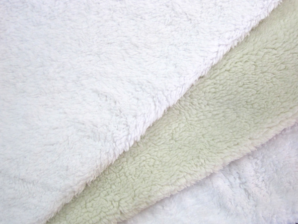 供应全涤单面舒棉绒  双面珊瑚绒 全涤羊羔绒 珊瑚绒 等各种绒布