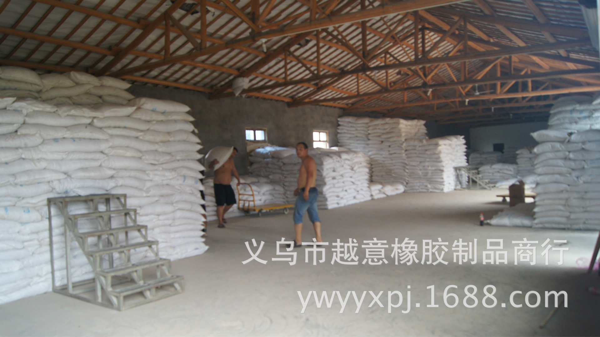 DSC04642皮筋仓库3