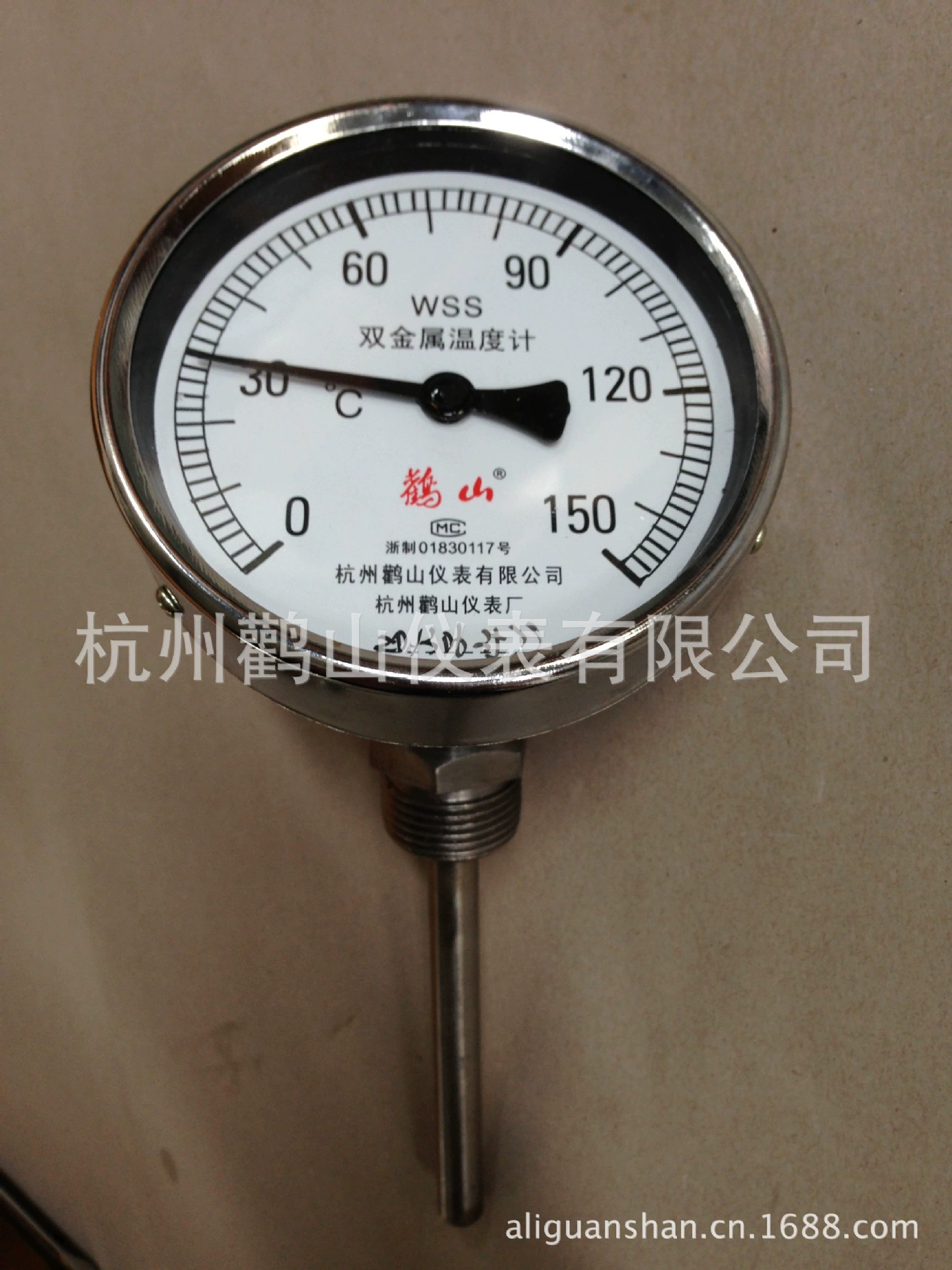 WSS423 промышленный биметаллический термометр биметаллический термометр 135 °   Термометр с алюминиевым корпусом можно настроить.