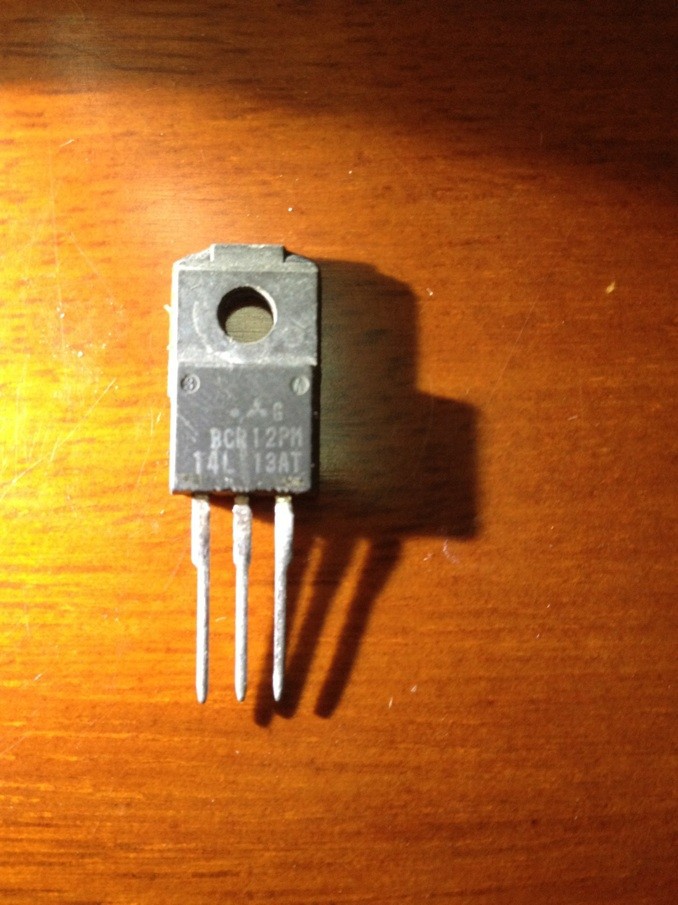 专营三极管批发可控硅BCR12PM