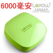 ���� ͨ�� �ƶ���Դ Lepow���� ��������籦 6000������Я������