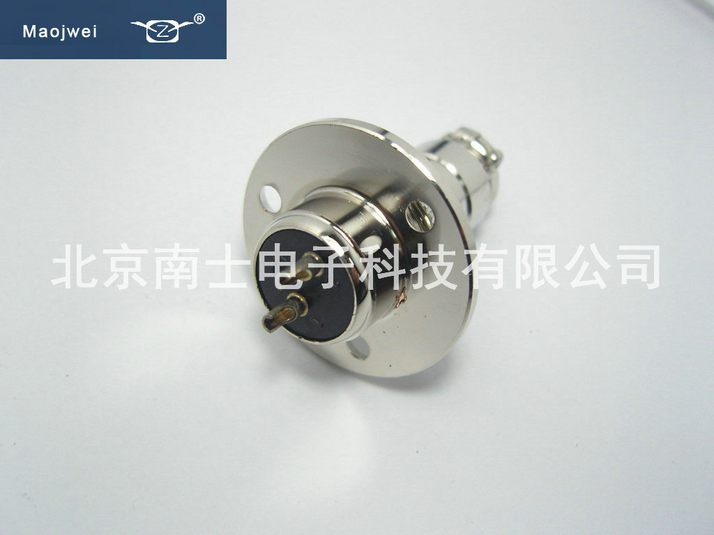 MAOJWEI 重强 16M 2芯 航空插头 法兰插座 开孔16mm 防护等级IP5