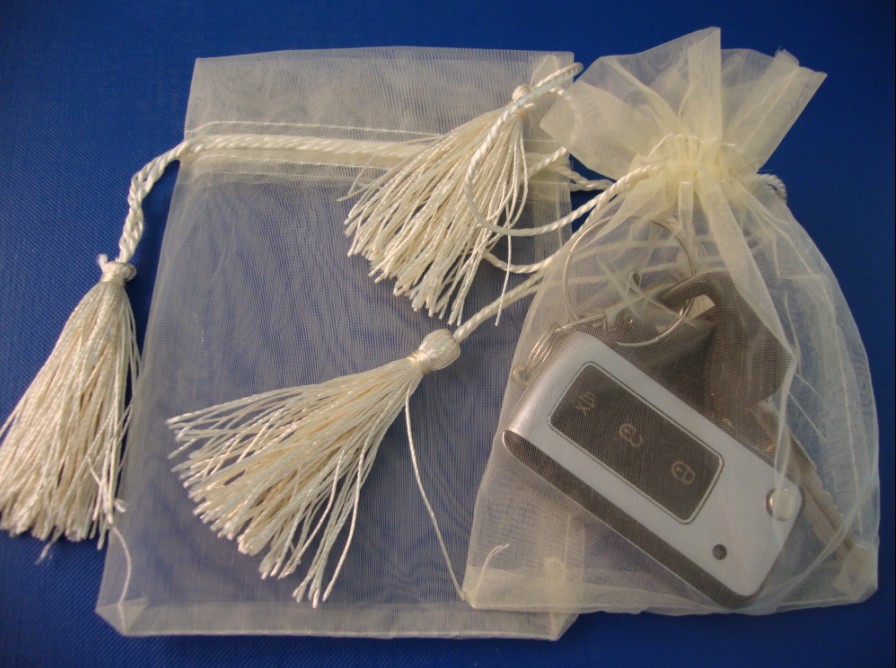Beige tassels Organza bag goods in stock Beam port Drawstring Cloth bag Sure Requirement colour transparent exquisite Packaging bag