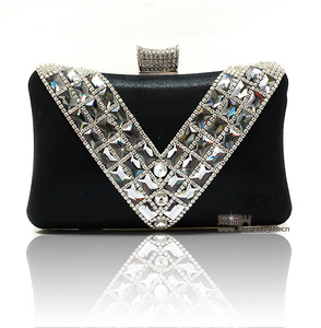 时尚水钻包精品晚宴包宴会包隔层手拿外现货等您7236